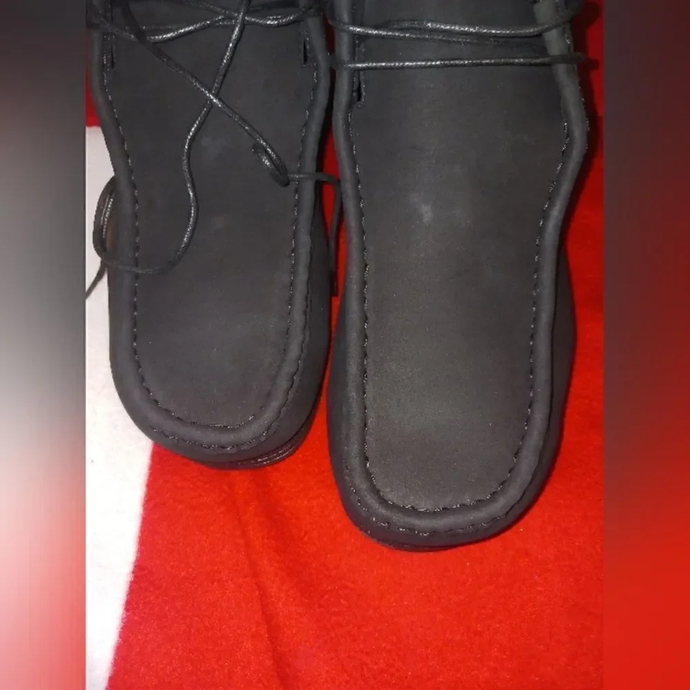 NWOT Amalie Jason 2 Men's High Top Casual Boots